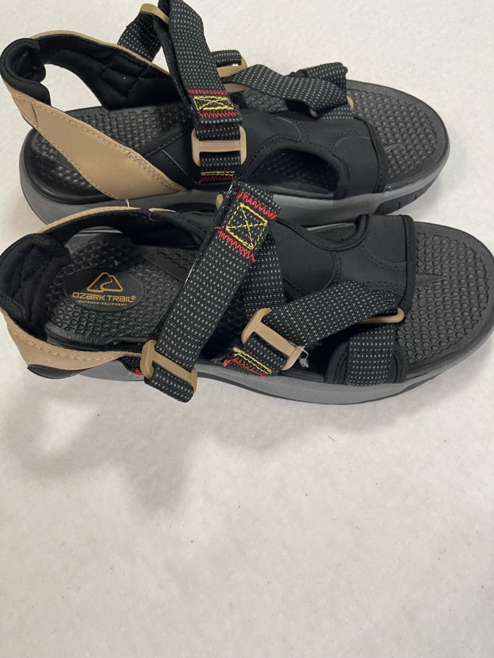 Men’s Ozark Trail Trek Strap Sandals NWOT size 7 - Picture 3 of 7